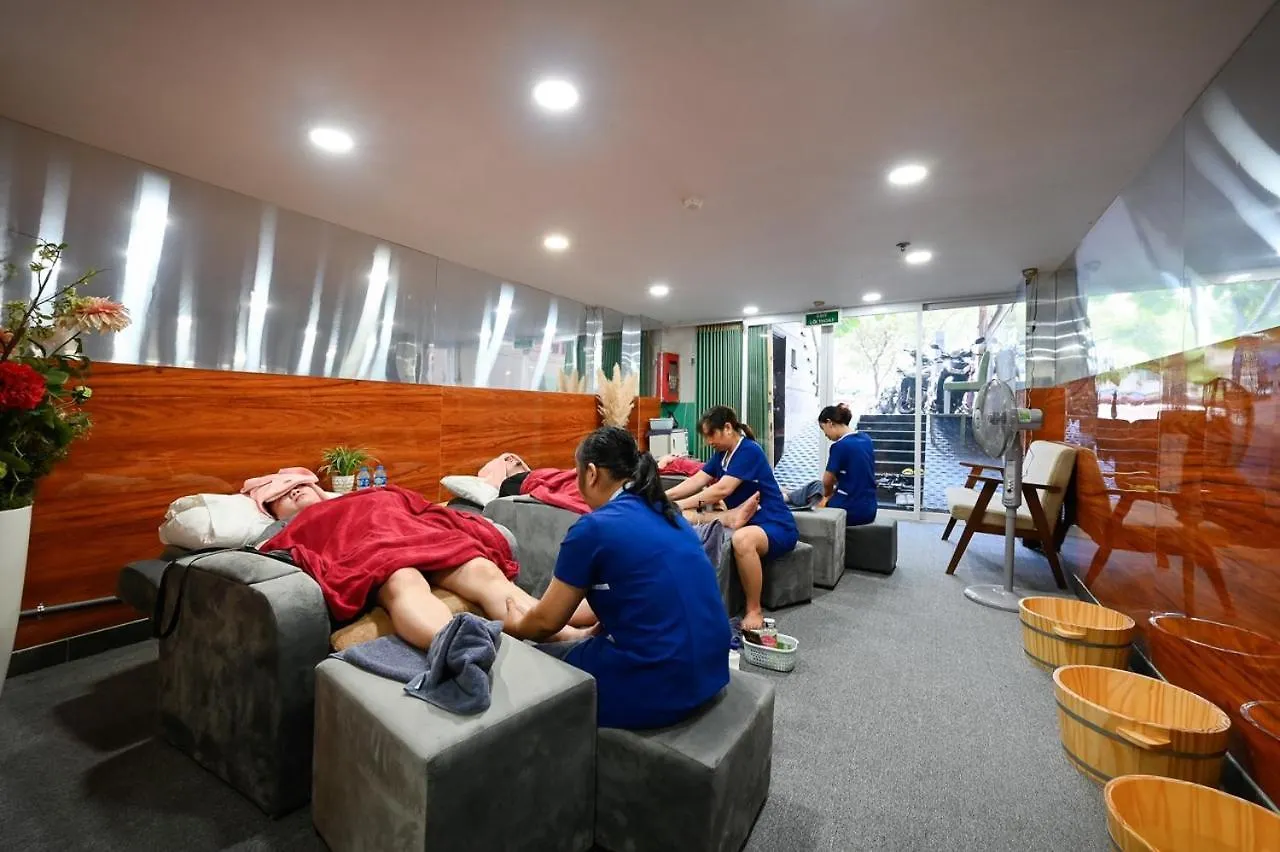 Pearl Central Hotel- Near Nguyen Hue Street Ho Chi Minh City